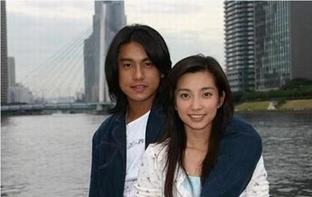 王中军老婆扇李冰冰，王中军老婆（从小学音乐老师到国际巨星）