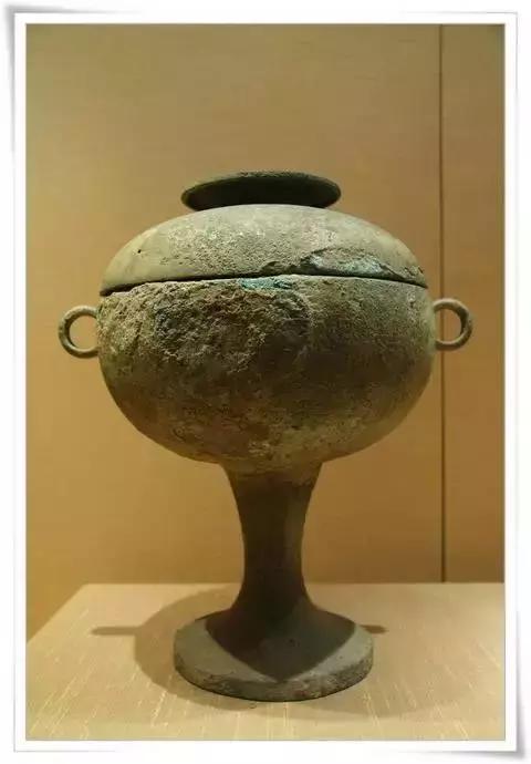 盉是什么器皿，斝是什么器皿（中国古代青铜容器的名称和用途）