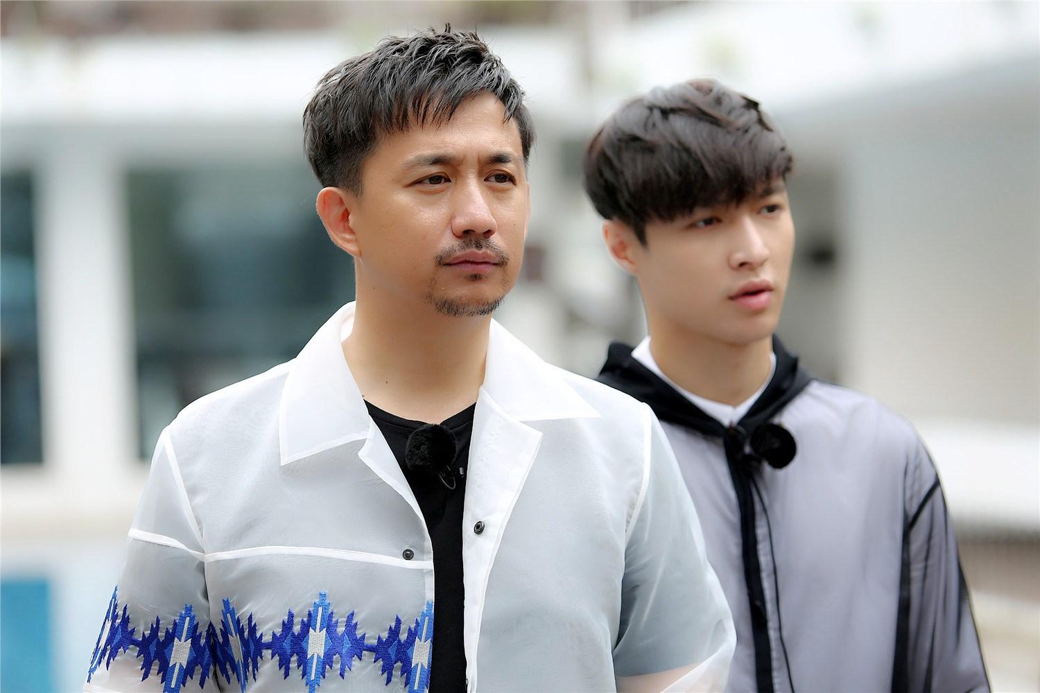 李湘女儿上的什么学校（黄磊女儿学费13万）