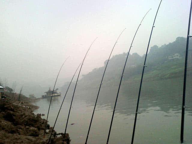 怎样正确使用海竿钓鱼，如何使用海竿钓鱼（从4个方面说说我的经验）