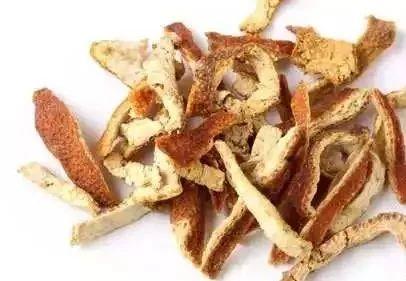 橘子皮的功效与作用及食用方法有哪些，橘子皮酵素的功效与作用（还控压、降血脂）