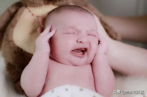 甲醛味道能闻出来么，甲醛的味道能闻出来吗（闻起来究竟是什么味道）