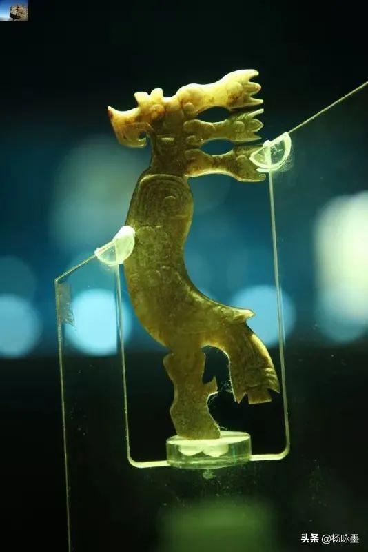 玉字的笔顺，玉字的各种写法（大地的舍利——玉踪系列之——玉用/董笑含）