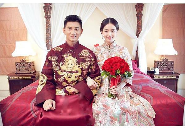 见面礼什么时候给女方，见面礼什么时候给女方比较合适（双方父母第一次见面聊什么）