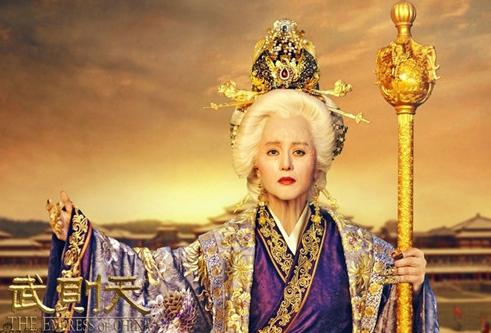 后人如何评价武则天，后人如何评价武则天这个人（“无字碑”不着一字尽得风流）