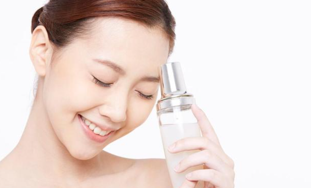 秋冬护肤六大误区，秋冬护肤六大误区是什么（秋冬护肤尽量避开这6个误区）