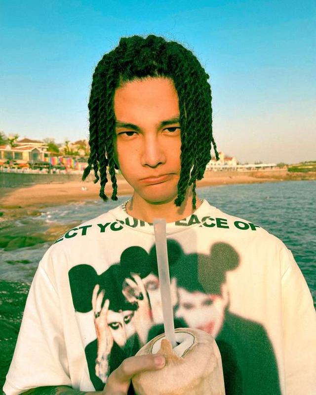 汶川地震周杰伦捐款，汶川地震周杰伦捐了多少钱（周杰伦向河南捐款的方式）