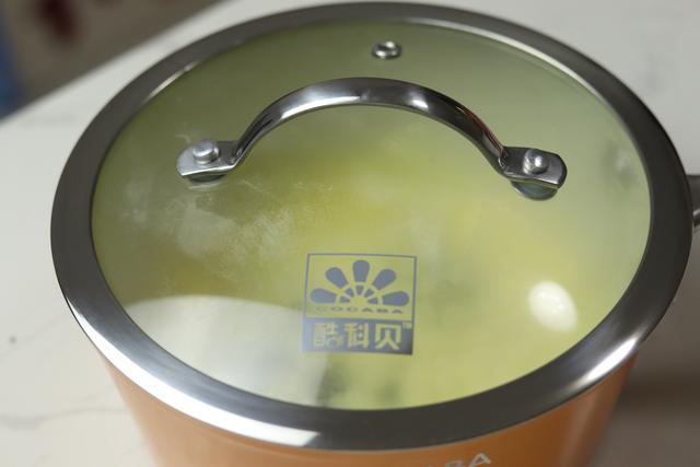 自制巧克力的做法，巧克力自制家常做法（在家自制巧克力）