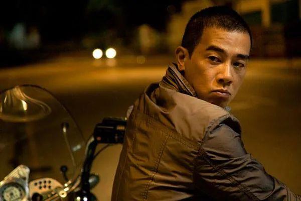 陈小春演过的电视剧，陈小春都演过什么电视剧（陈小春只有两个代表作）