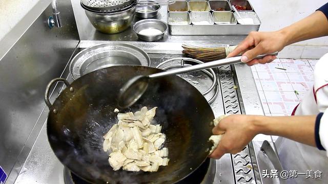 蒜苗炒肉片的最正宗做法，大厨炒的青蒜炒肉片