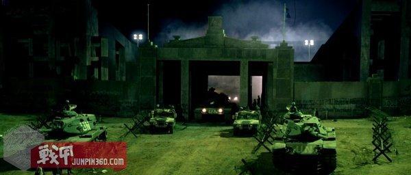 理查得.泰森是什么意思，理查德·泰普勒百科（最真实的美国大片《黑鹰坠落》中）