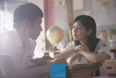 白羊男绝对暗恋你的表现，白羊男喜欢你表现（12星座男暗恋你的表现）