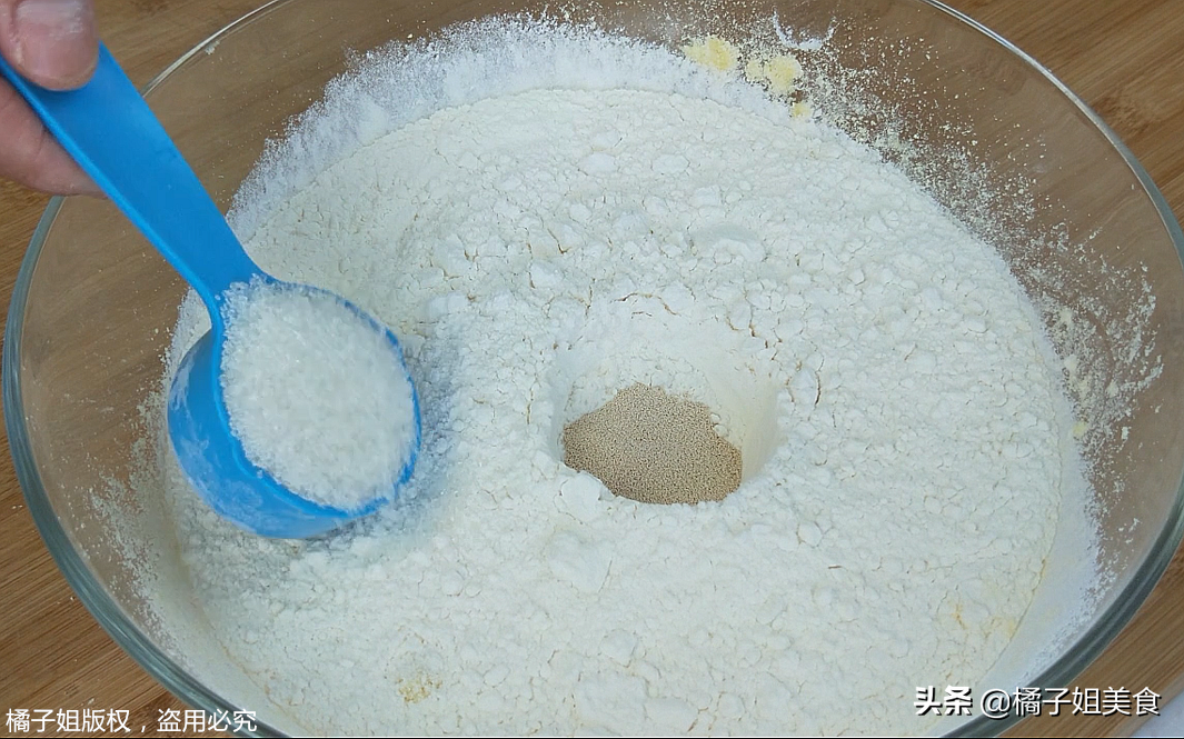 圖片[3]-懶人版美食玉米面饅頭配辣椒糊做法  省時(shí)又省力 好吃下飯還過-起舞食譜網(wǎng)