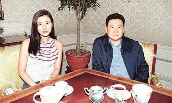 10位嫁入豪门的女星，各有各的结局，有的离婚有的被老公宠上天