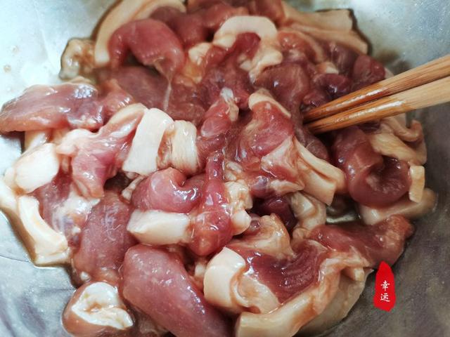 竹笋怎么炒好吃，芦笋怎么炒好吃又香脆（以后不会担心在家炒不好了）