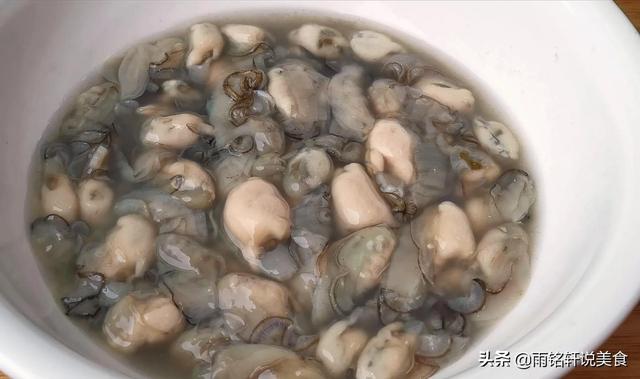 海蛎煎蛋怎么做，海蛎煎蛋的做法家常（看看福建大姐是怎么做的）