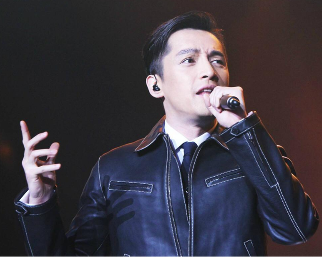 8208208820是什么广告词，8008208820是什么广告（第一个承认的女朋友）