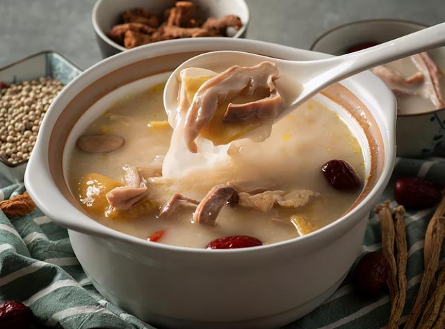 砂仁的功效与作用，砂仁的功效与作用图片（阳春砂仁，煲一碗汤，化湿健脾）