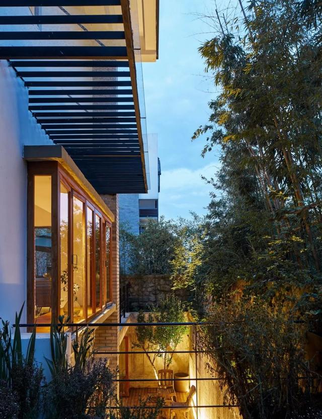 浥尘.网名，浥尘.（4个不错的民宿设计案例）