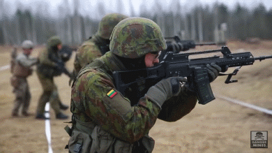 各种各样的枪械，盘点世界最好用的10把枪