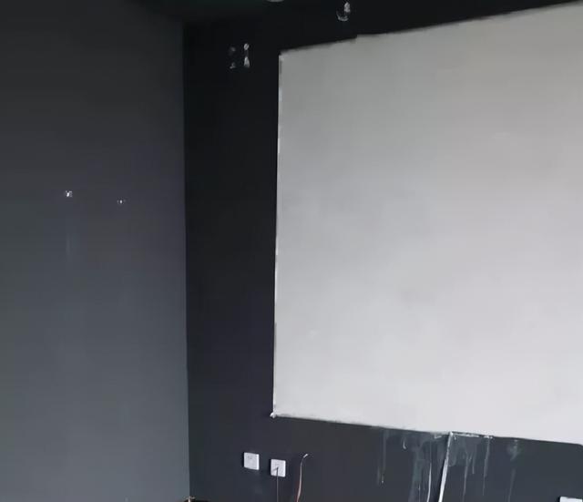 投影漆有效果吗，艺术漆能投影吗（家庭影院投影机直接投墙上行不行）