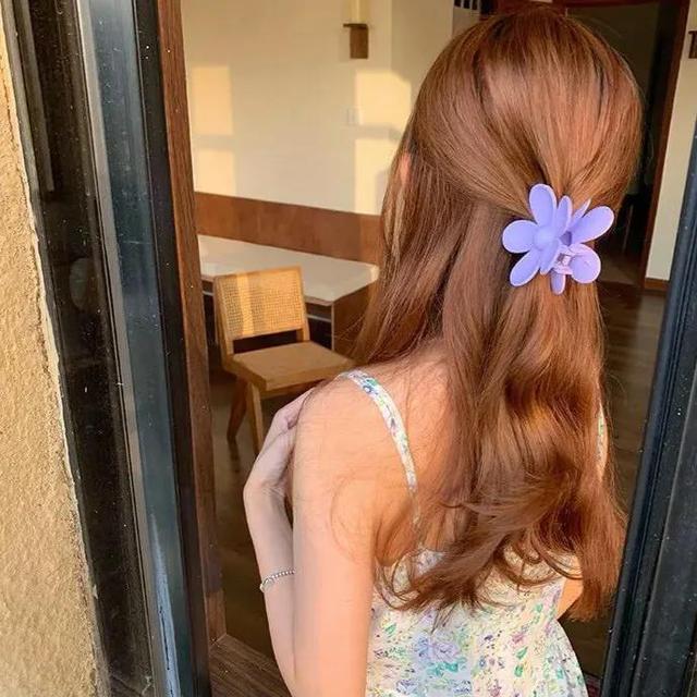 紫色图片来一波，全部是紫色的图片（紫色，一个魅惑人的颜色）