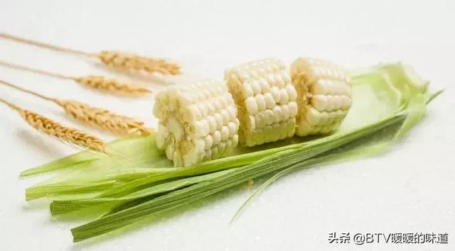 甜玉米可以生吃吗，甜玉米怎么做（吃一口甜到你心里）