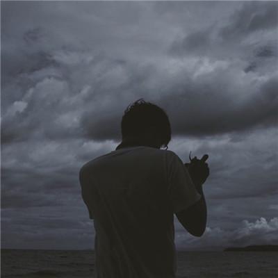 沧桑的微信网名，沧桑伤感四个字快手昵称大全男藏着心事