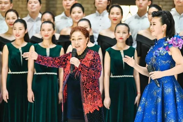 50年代歌唱家名单，中国五十年代男高音歌唱家有哪些（为央视中秋晚会献唱的10位老艺术家）