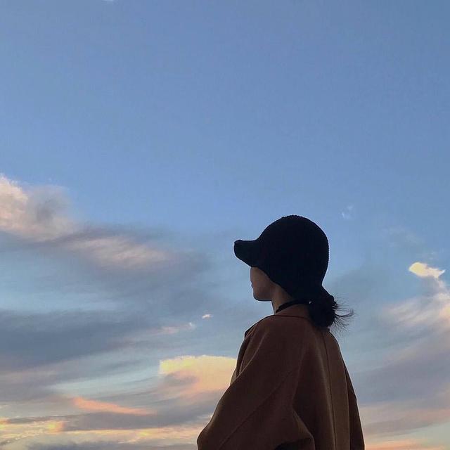 如何打响指，如何打响指的教程（如何让你的前男友疯狂地想念你）