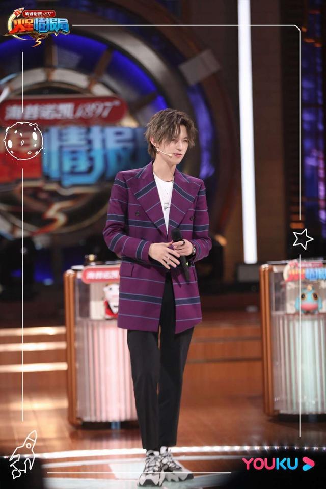 c位出道是什么意思，c位出道是什么意思c位出道（内娱选秀男团的C位）