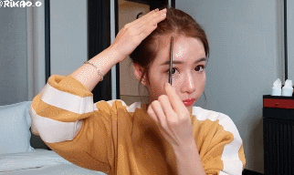 怎么让头发蓬松起来，怎样能让头发蓬松起来（5招蓬松大法，秒变发量王者）