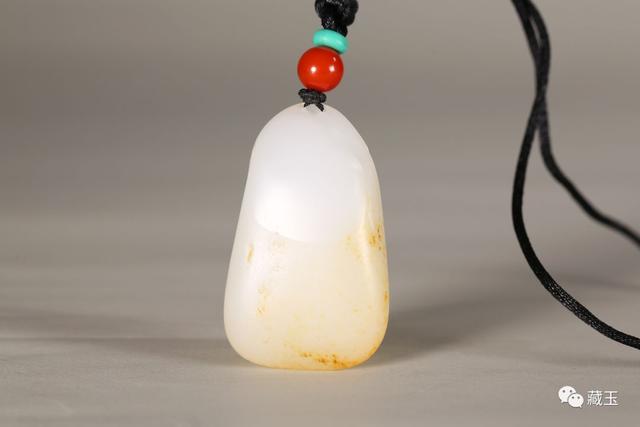 和田玉青玉只要几十块钱是真的吗，和田玉青玉大概多少钱（关于和田玉的一些基础知识普及）