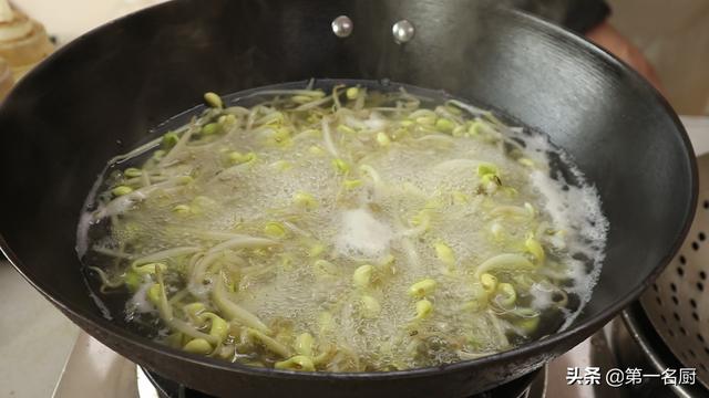 黄豆芽怎么做好吃，绿豆芽怎么做好吃（大厨分享小技巧）
