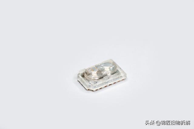 近期发布的诺基亚lumia930，这么好看的手机为什么就卖不动呢