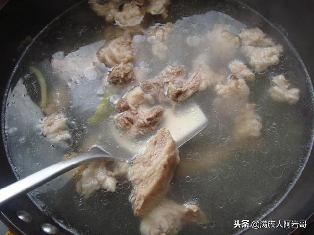 羊肉焖田螺怎么做好吃，鸡肉焖田螺怎样做才好吃（红烧螺蛳+清汤羊肉！）