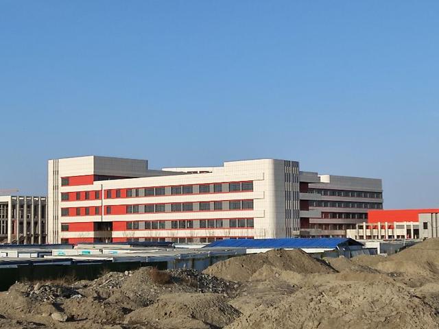 乌鲁木齐铁三中，乌鲁木齐铁三中排名（乌鲁木齐城北新区最好教育资源投用）