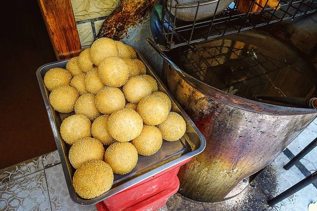 酸奶麻花能放多久 武汉粮道街酸奶大麻花哪个味道最好吃，酸奶麻花能放多久（我们翻遍了武汉的12条街）