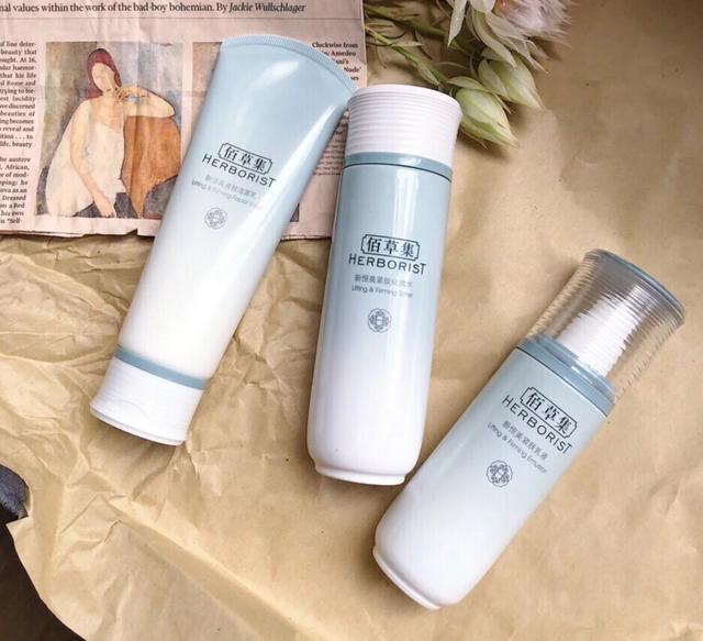 美肤宝水乳哪个牌子好，国货护肤品中抗初老的水乳大师