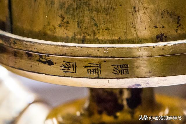 长信宫灯是哪个朝代的，长信宫灯出于哪个地方（实拍西汉“长信宫灯”）