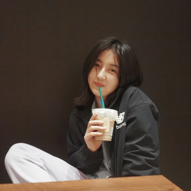 张子枫，微信头像，张子枫（张子枫头像）