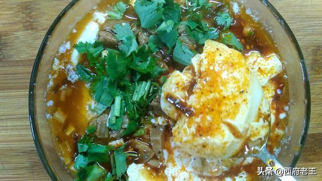 用卤水点豆腐脑，用卤水点豆腐脑一斤豆子多少用量（用内脂、石膏、盐卤在家做豆腐脑的比例和方法都在里面）