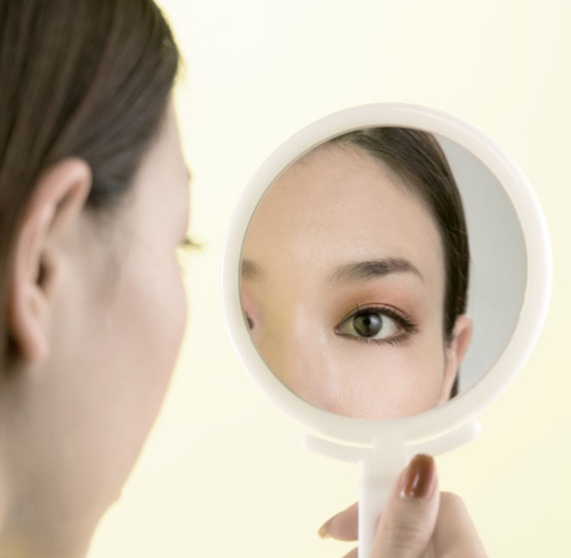 手机有镜子功能吗，vivo手机有镜子功能吗（真的会比真实的自己好看30%吗）