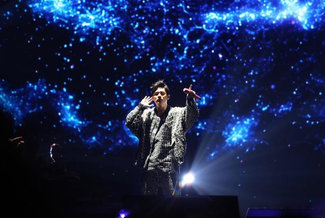 唱歌好听简单的技巧，什么是唱歌的技巧（怎么让自己唱歌变好听呢）