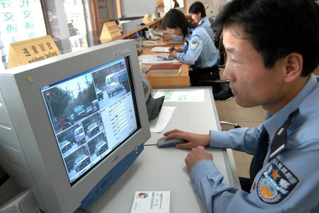 a1驾照怎么考，a1驾驶证怎么考（号称“驾照之王”的A1A2D照）