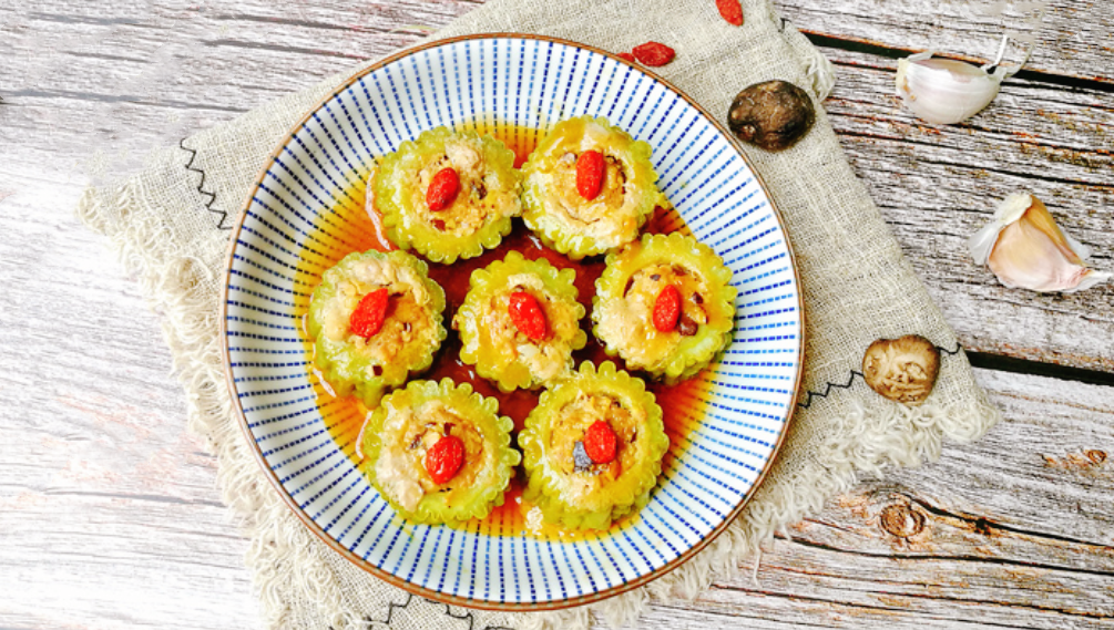 图片[1]-【酿苦瓜】做法步骤图 营养又美味 去暑热-起舞食谱网