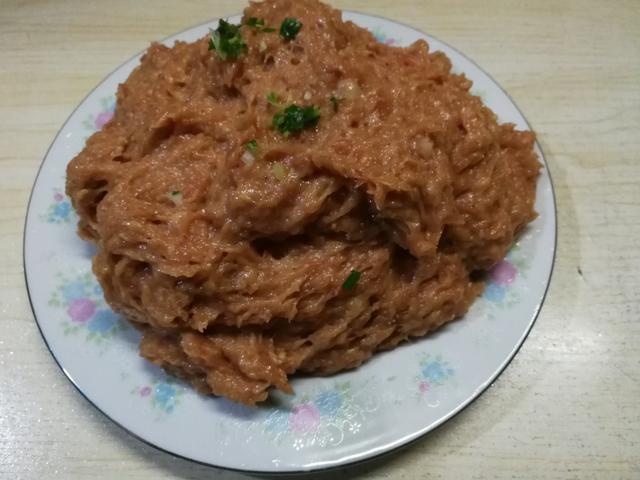 抄手馅的做法，抄手馅的做法和配料（大馄饨万能肉馅调制方法）