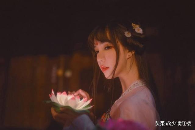 古人表白最浪漫的诗句，古人表白最浪漫的情话（从诗词中看古人含蓄动人的爱情告白）