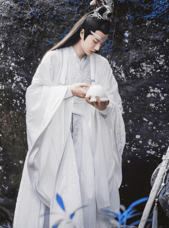 王一博演红孩儿的电影，王一博演红孩儿的电影叫什么（凭一部作品直接红成顶流）