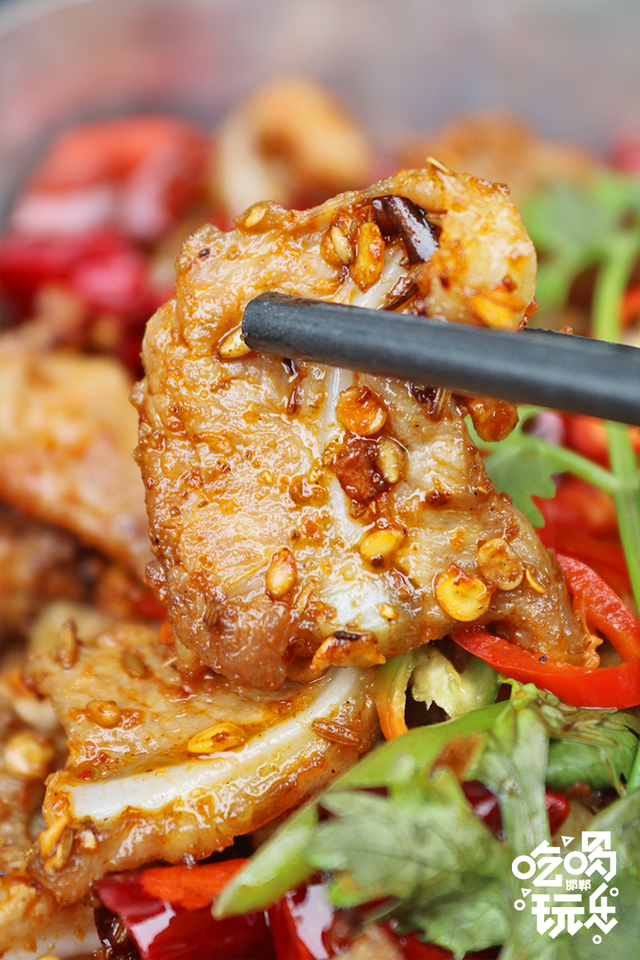 邯山区美食（邯郸这家乳鸽，藏得太深了）